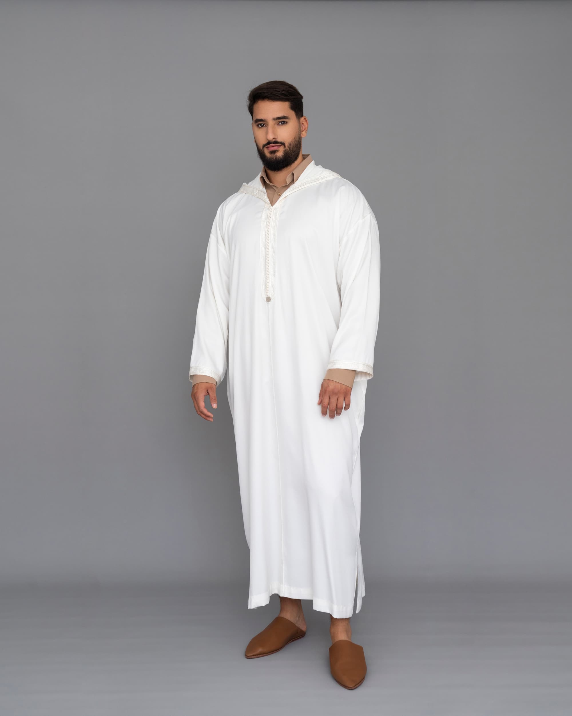 جلابة رجالية بيضاء نقية