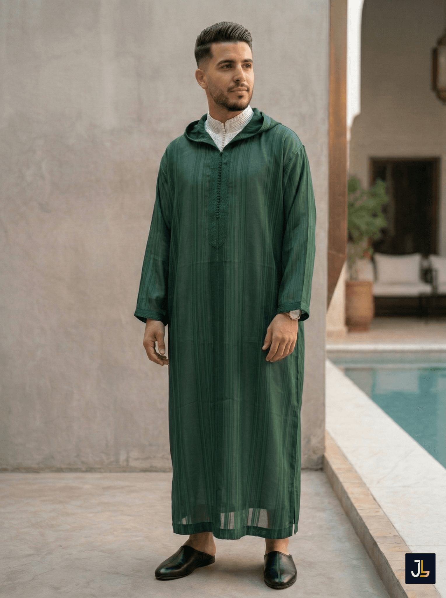 جلابة خضراء زمردية